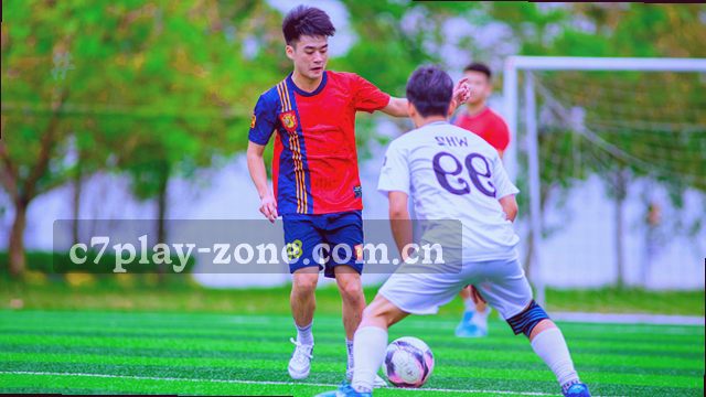 流程响应图标，代表高效协同、快速反馈。